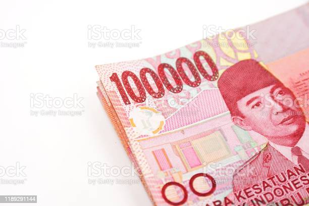 Download 100 Ribu Rupiah Png Nomer 36