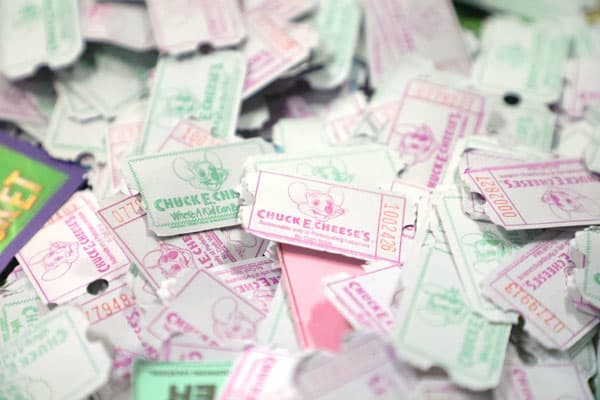 Detail 100 Tokens For 20 Chuck E Cheese Nomer 56