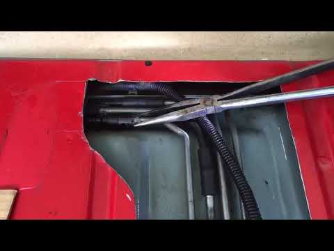 Detail 1995 Camaro Fuel Pump Trap Door Nomer 14