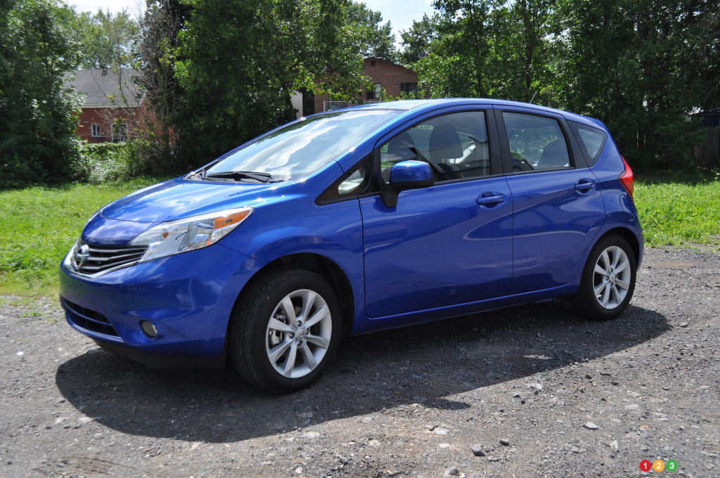 Detail 2014 Nissan Versa Blue Book Nomer 28