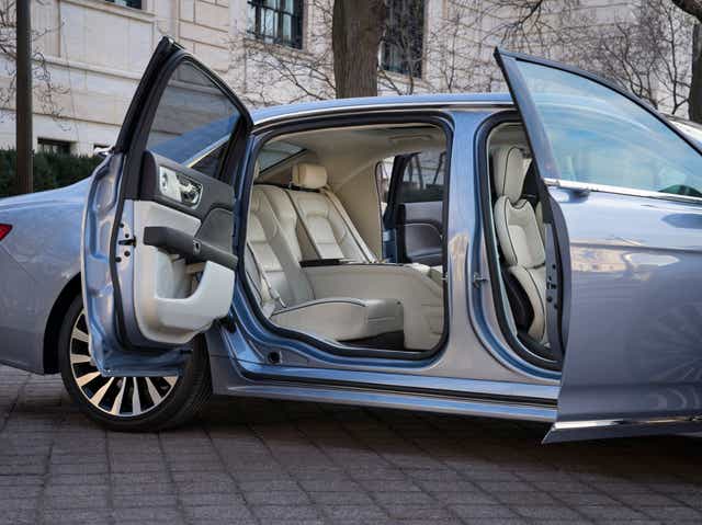 Detail 2020 Lincoln Navigator With Gullwing Doors Price Nomer 41