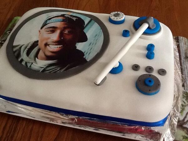 Detail 2pac Birthday Cake Nomer 40