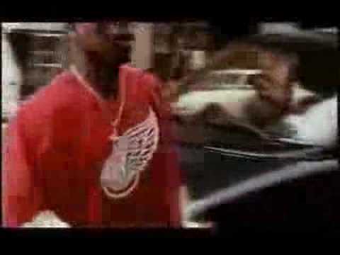 Detail 2pac Spitting Nomer 23