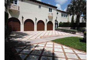 Detail 5454 Pine Tree Drive Nomer 23
