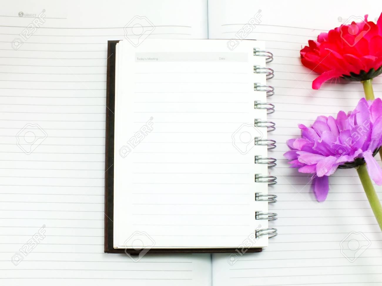 Detail Background Buku Diary Nomer 4