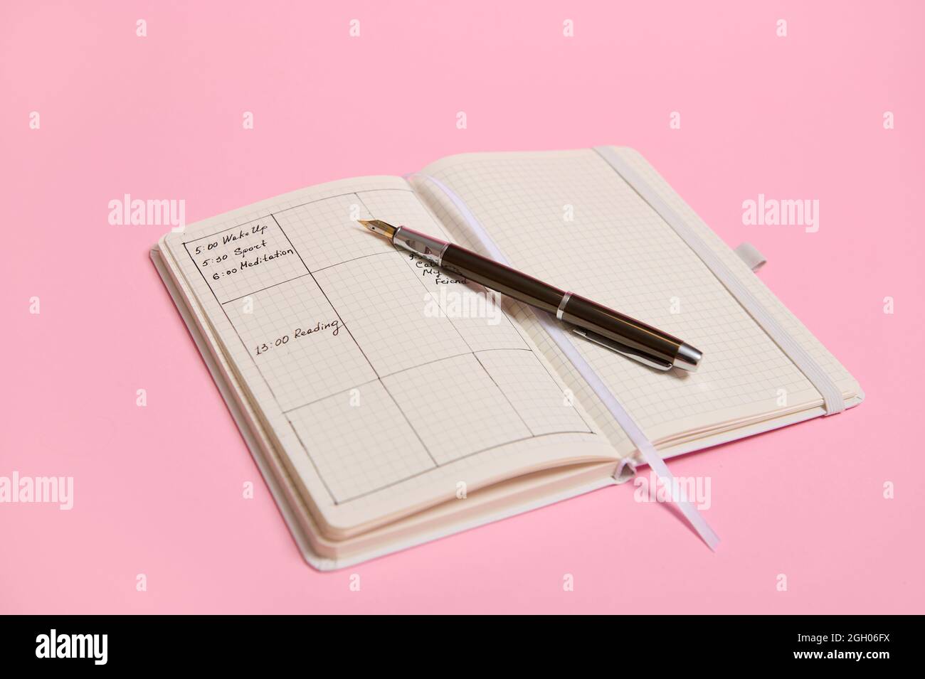 Detail Background Buku Diary Nomer 33