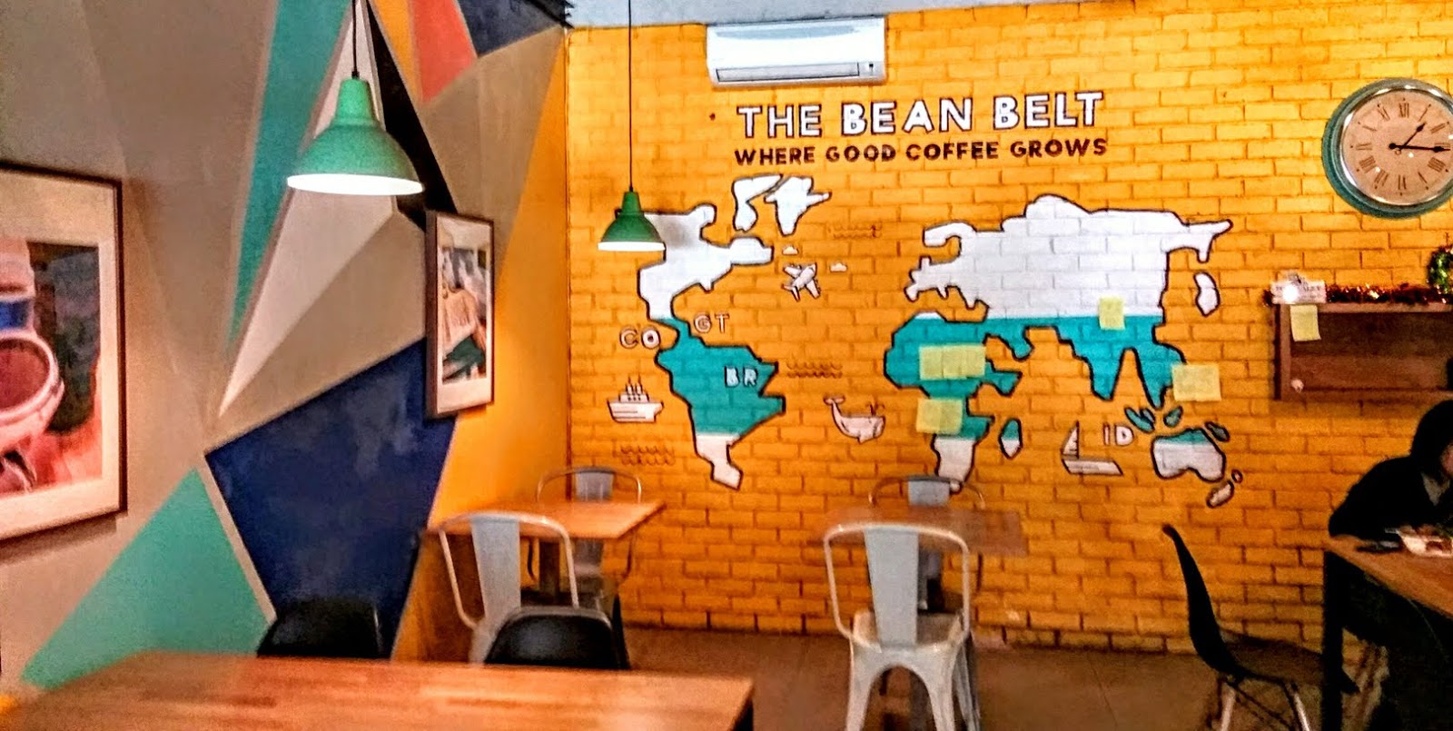 Detail Background Cafe Unik Nomer 38