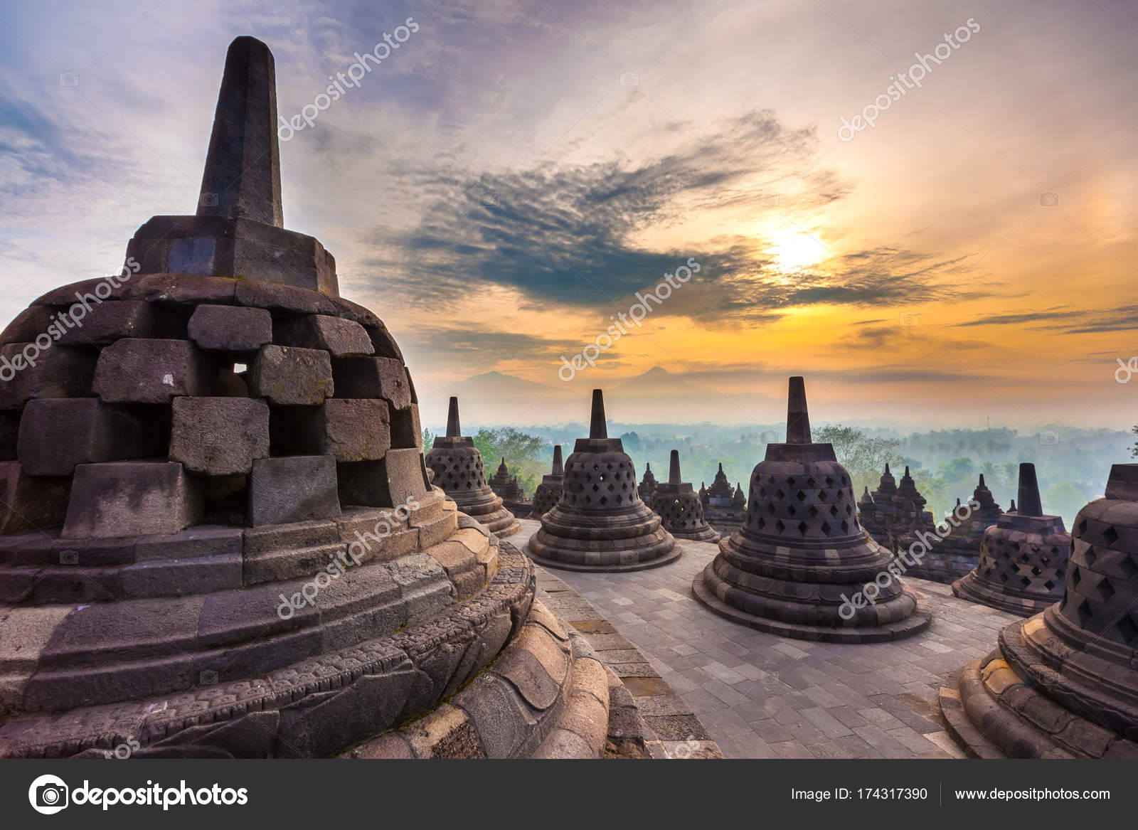 Detail Background Candi Borobudur Nomer 35