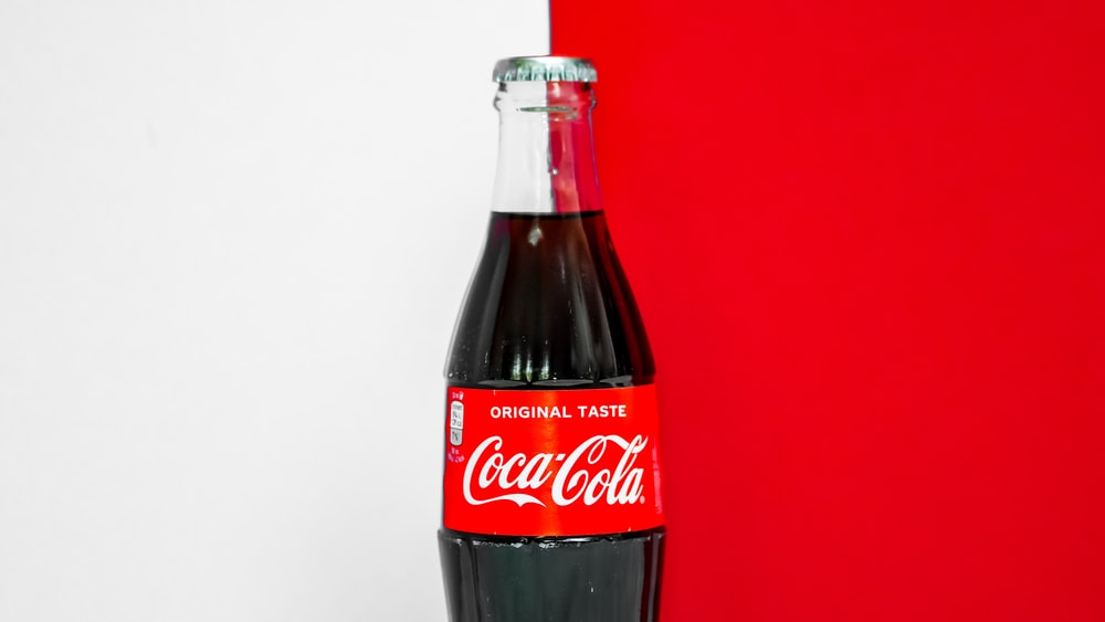 Detail Background Coca Cola Nomer 35