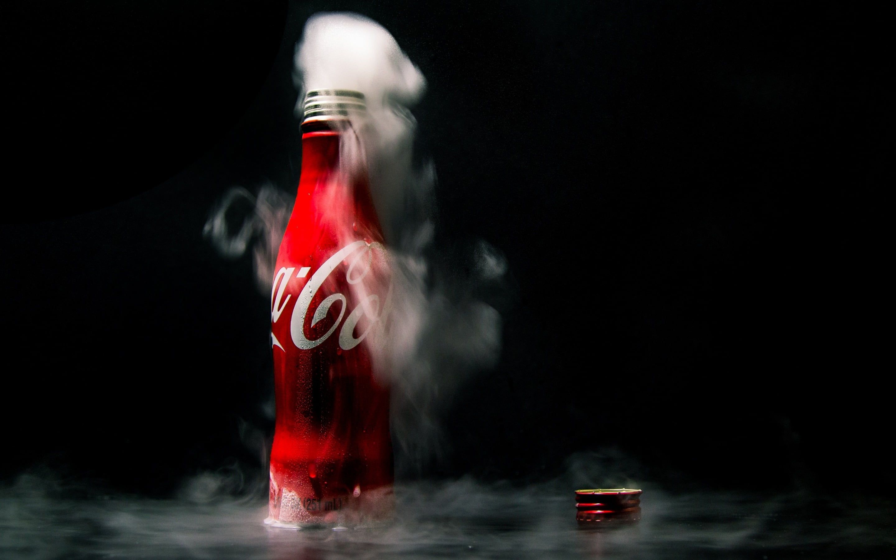 Detail Background Coca Cola Nomer 46