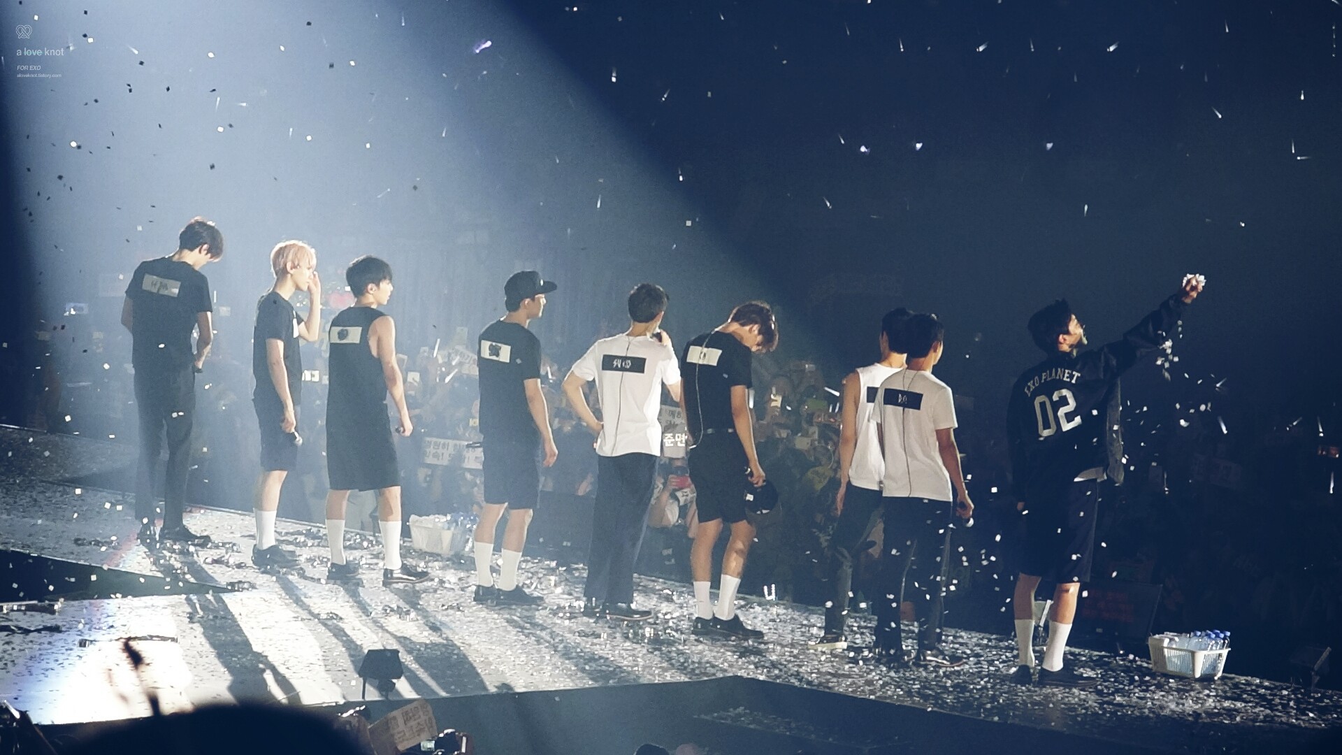Detail Background Exo Nomer 29