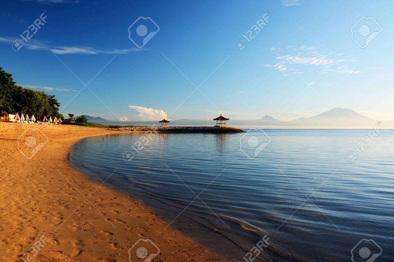 Detail Background Foto Pantai Nomer 48