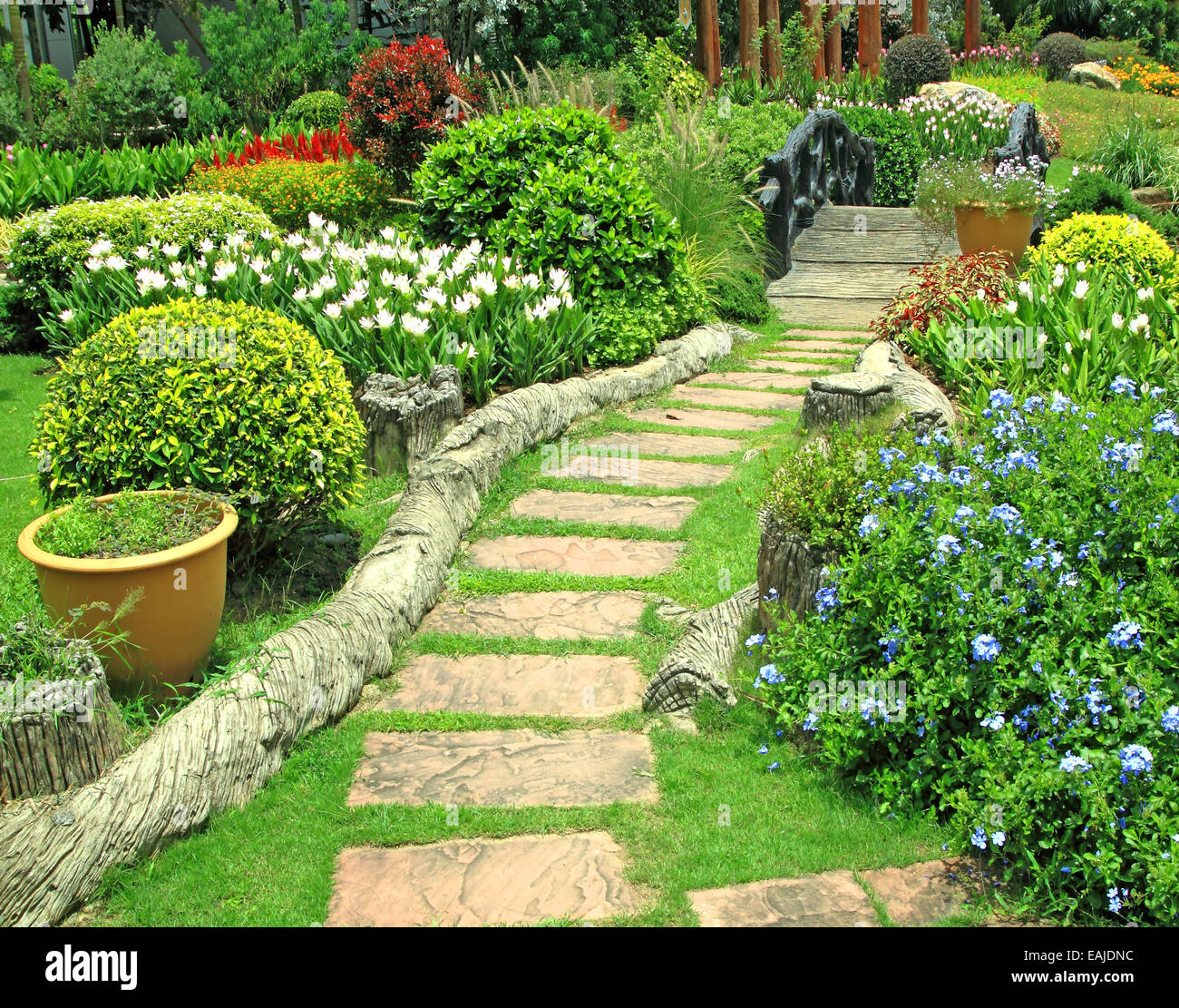 Detail Background Garden Nomer 30