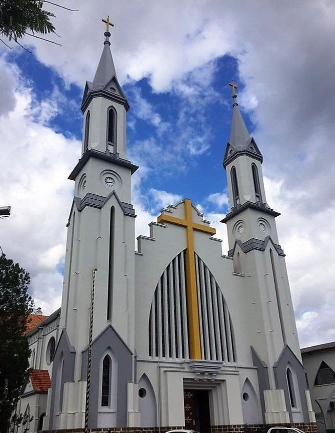 Background Gereja - KibrisPDR