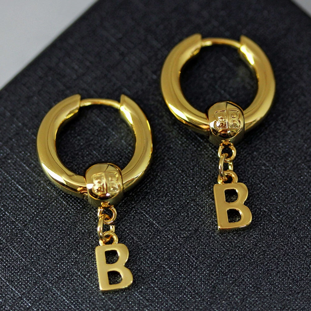 Detail Bahasa Inggris Anting Anting Nomer 18
