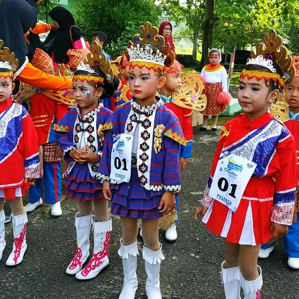 Detail Baju Gitapati Drumband Nomer 2