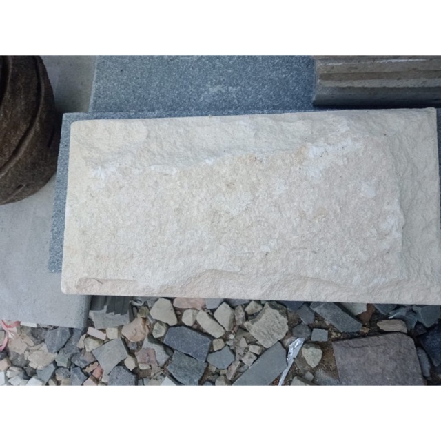 Detail Batu Alam Putih Untuk Dinding Nomer 24
