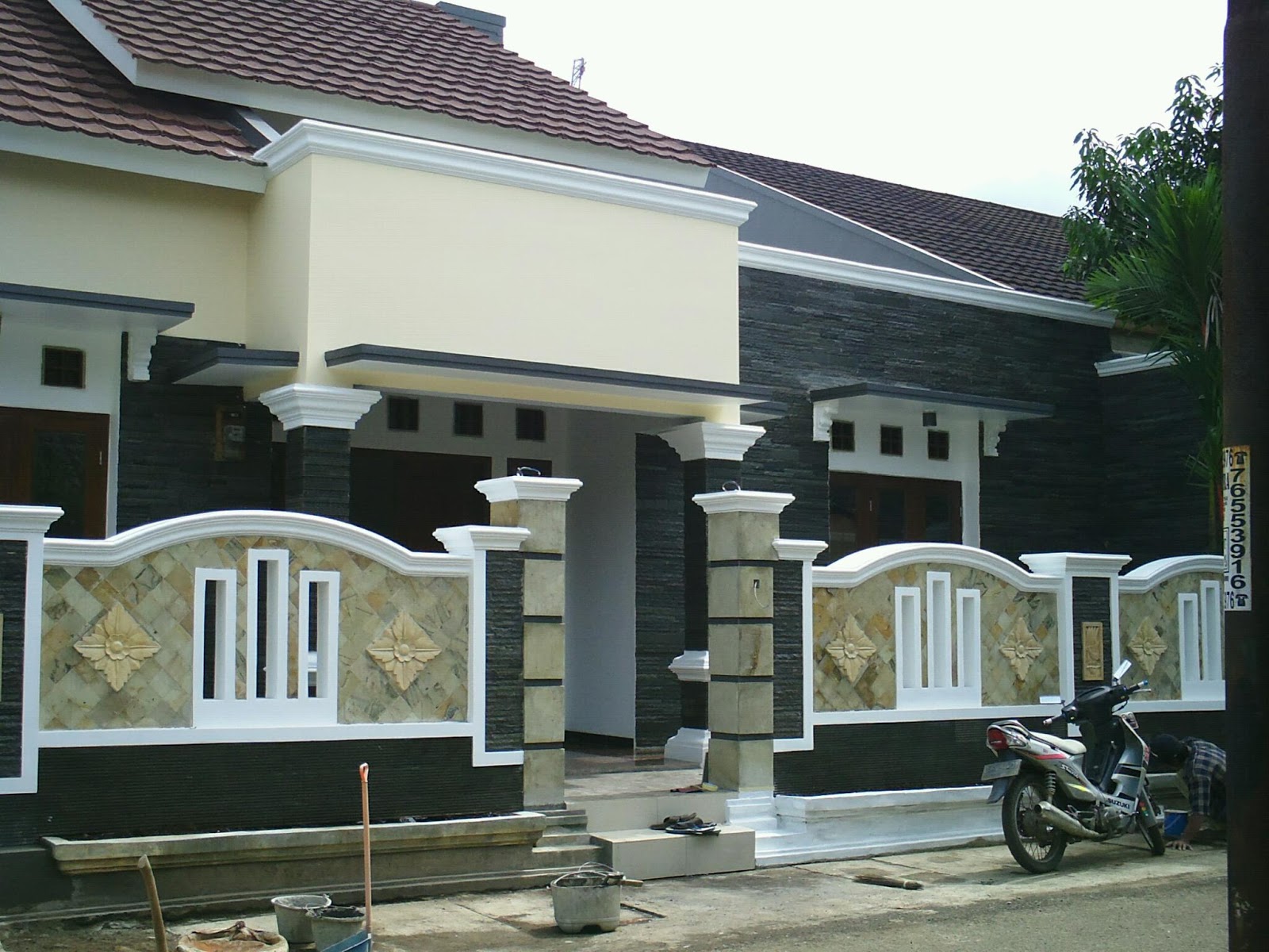 Detail Batu Alam Untuk Pagar Rumah Nomer 38