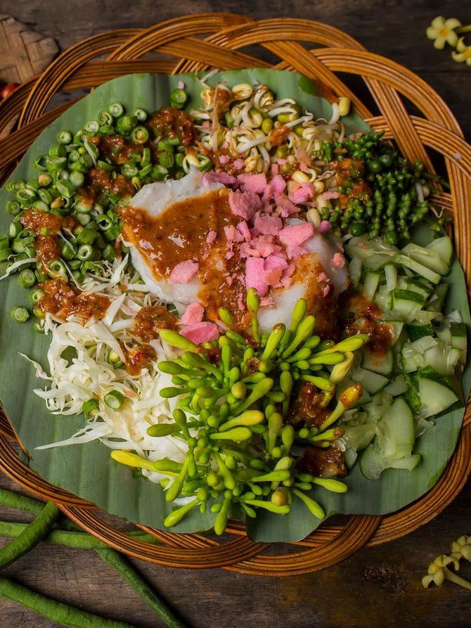 Detail Beberapa Contoh Makanan Khas Daerah Berbahan Hewani Yaitu Nomer 9