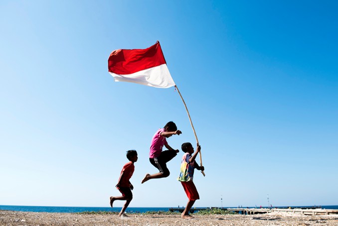 Detail Bendera Indonesia Gambar Pulau Jpg Nomer 8