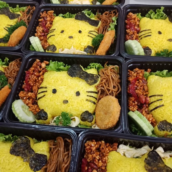 Bento Hello Kitty Nasi Kuning - KibrisPDR