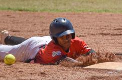 Detail Bentuk Lapangan Softball Adalah Nomer 22