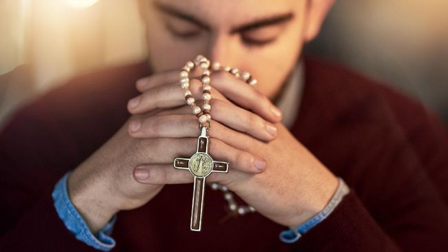 Detail Berdoa Dengan Cara Katolik Nomer 40