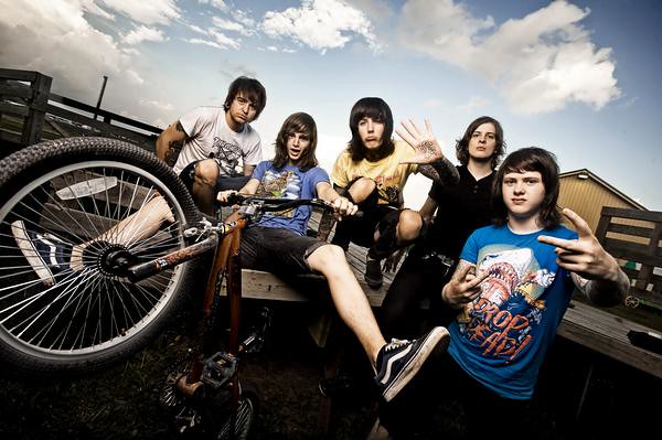 Detail Bring Me The Horizon Suicide Season Nomer 33