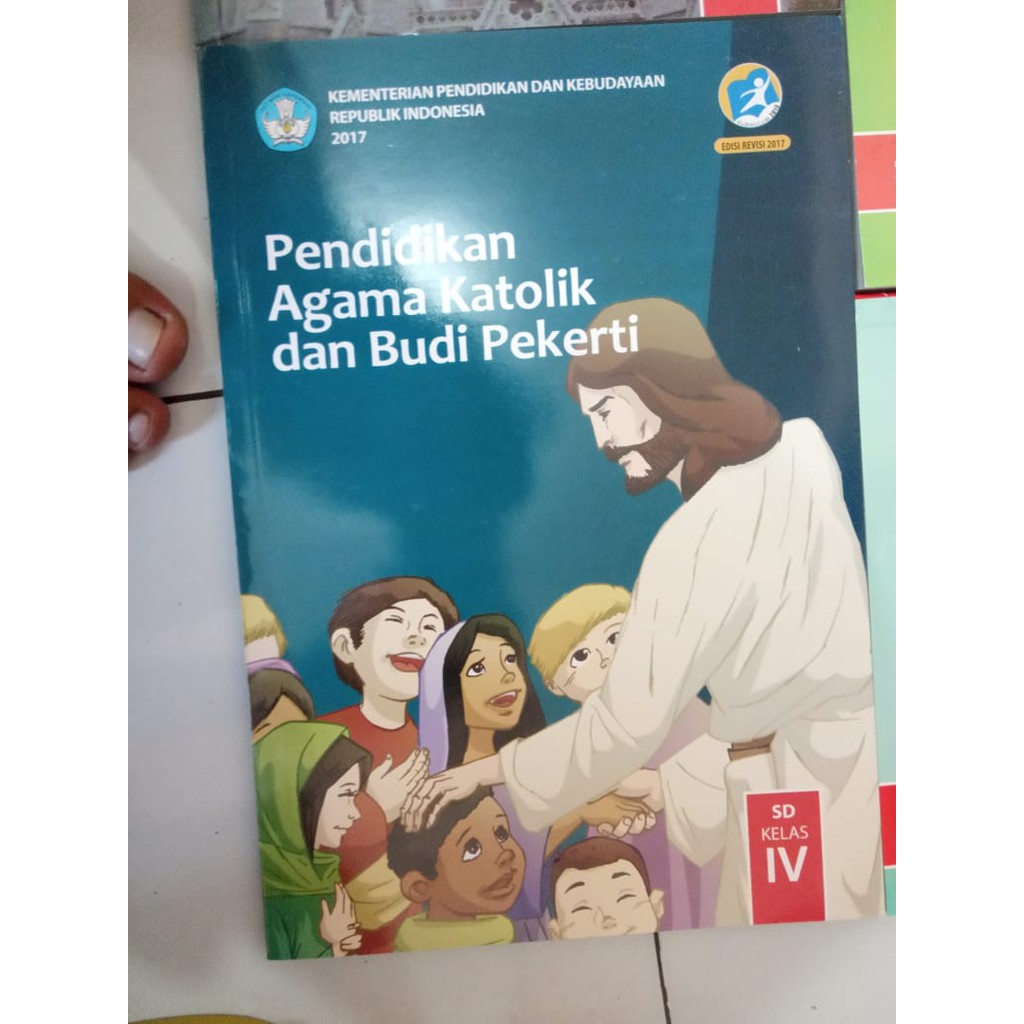 Detail Buku Agama Katolik Kelas 4 Sd Kurikulum 2013 Revisi 2017 Nomer 19