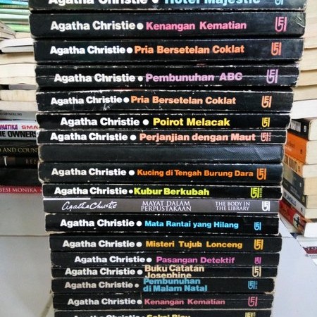 Detail Buku Agatha Christie Nomer 27