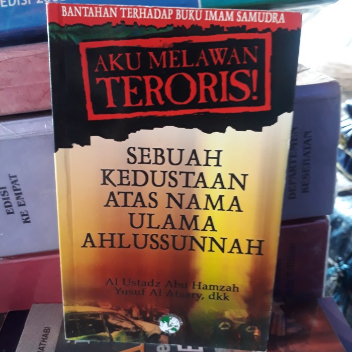 Detail Buku Aku Melawan Teroris Nomer 33