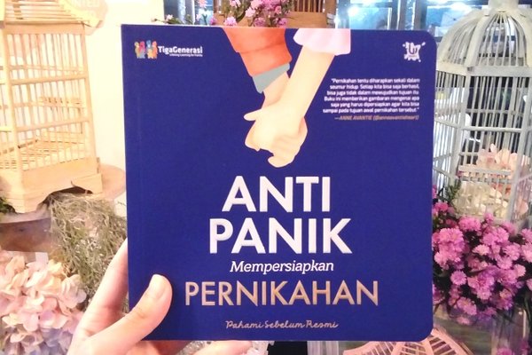 Detail Buku Anti Panik Mempersiapkan Pernikahan Nomer 7