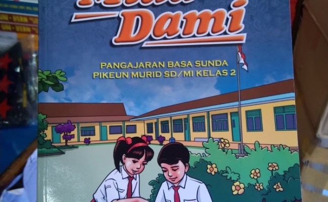 Detail Buku Bahasa Sunda Kelas 7 Ktsp 2006 Nomer 31