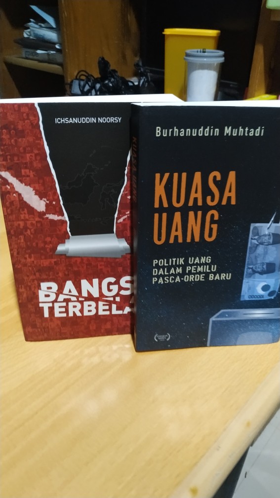 Download Buku Bangsa Terbelah Nomer 31