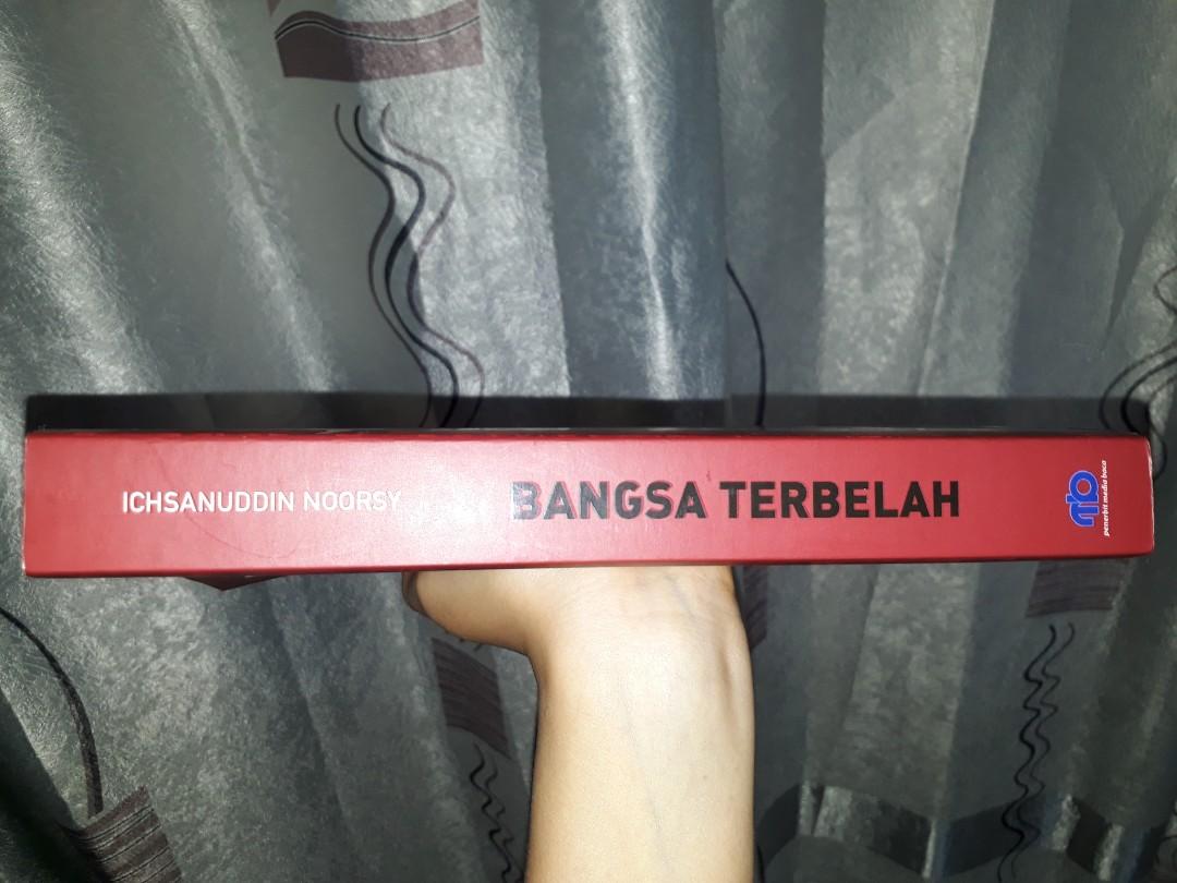 Detail Buku Bangsa Terbelah Nomer 40