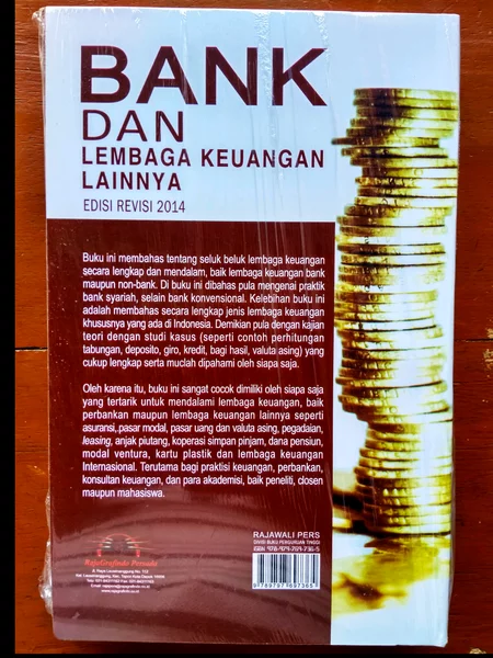 Detail Buku Bank Dan Lembaga Keuangan Lainnya Kasmir Nomer 24