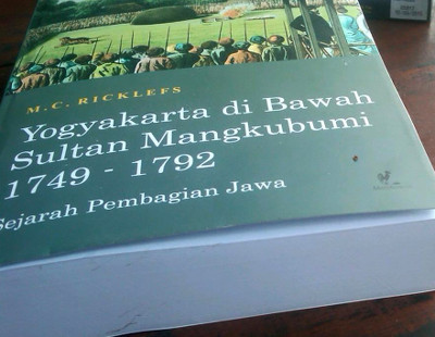 Detail Buku Bantal Jogja Nomer 43