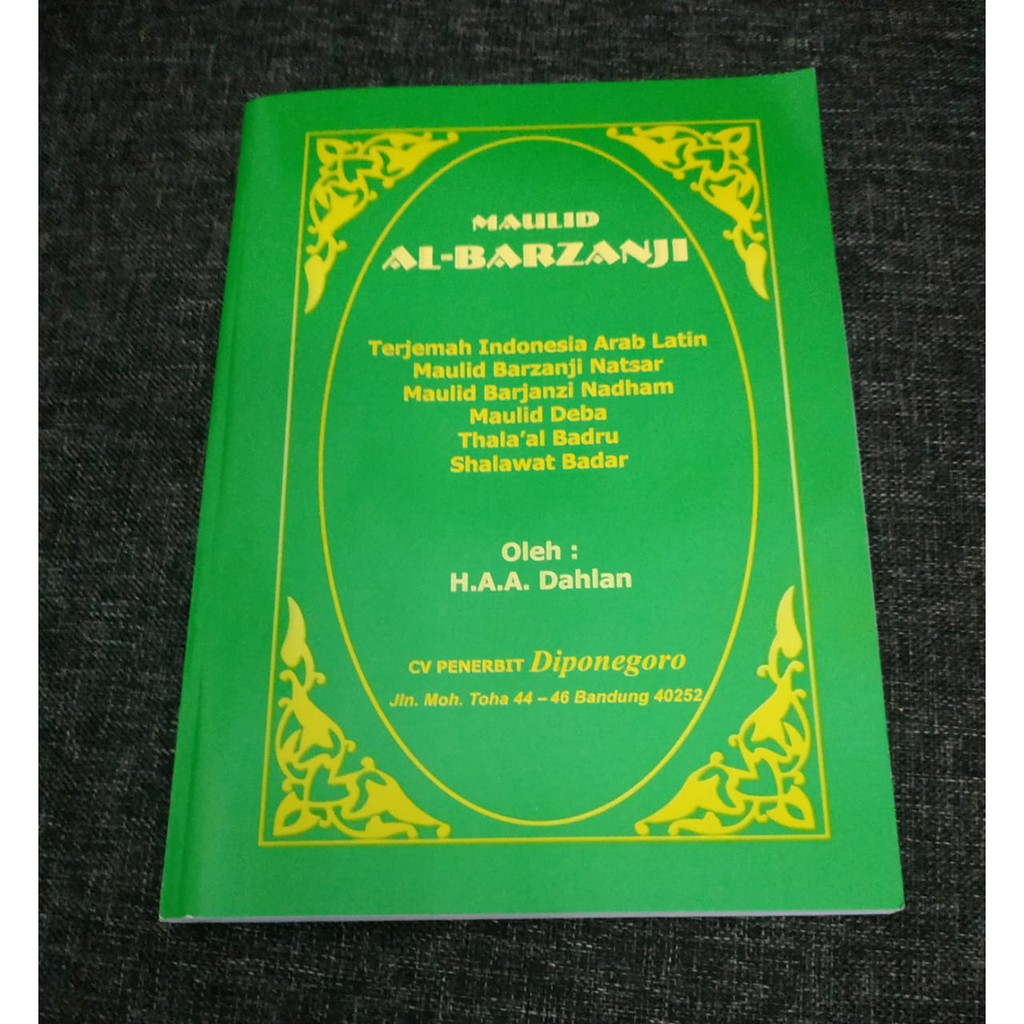Detail Buku Barzanji Arab Dan Latin Nomer 2