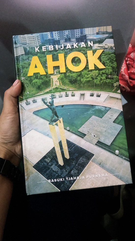 Detail Buku Basuki Tjahaja Purnama Nomer 37