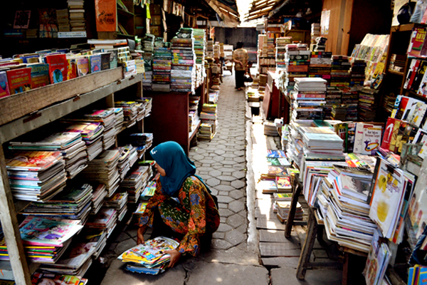 Detail Buku Bekas Di Jogja Nomer 23