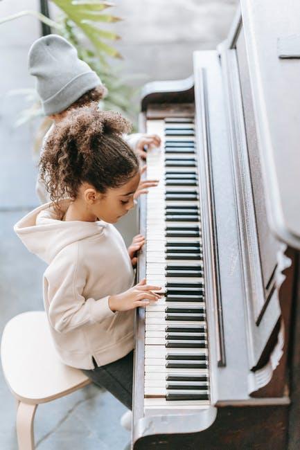 Detail Buku Belajar Piano Untuk Anak Nomer 26