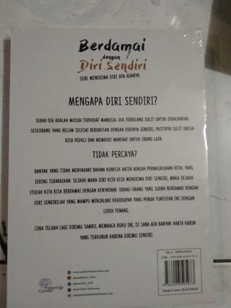 Detail Buku Berdamai Dengan Diri Sendiri Nomer 37