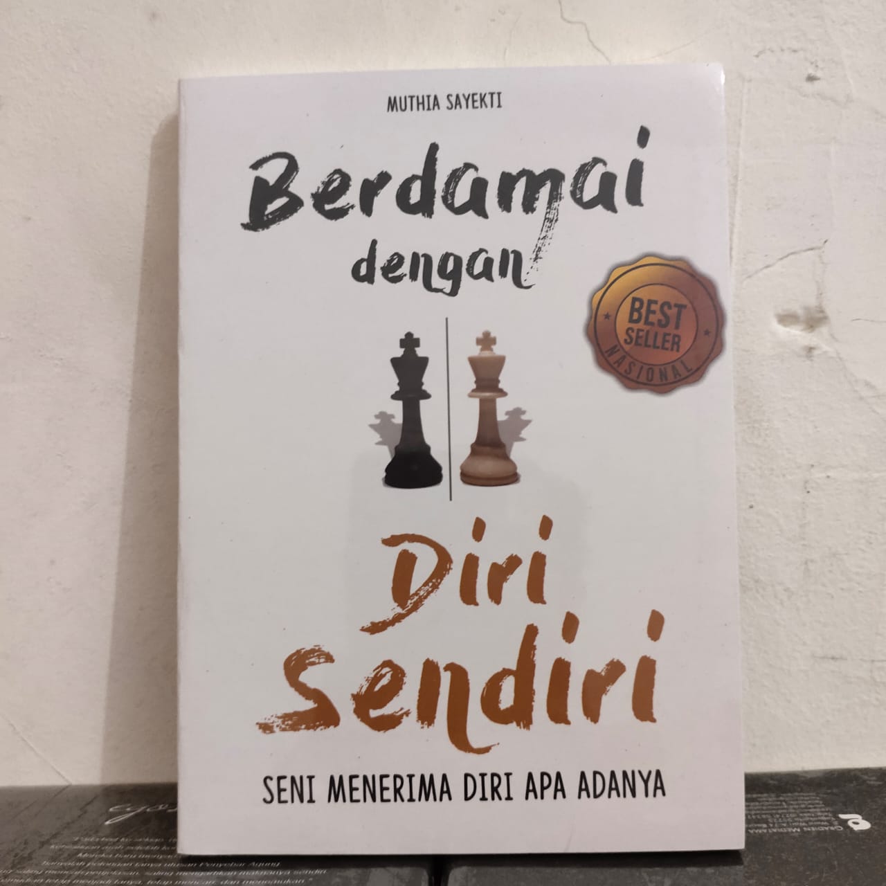 Detail Buku Berdamai Dengan Diri Sendiri Nomer 9