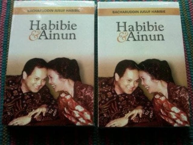 Detail Buku Biografi Bj Habibie Nomer 42