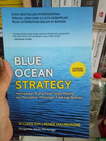 Detail Buku Blue Ocean Strategy Nomer 18