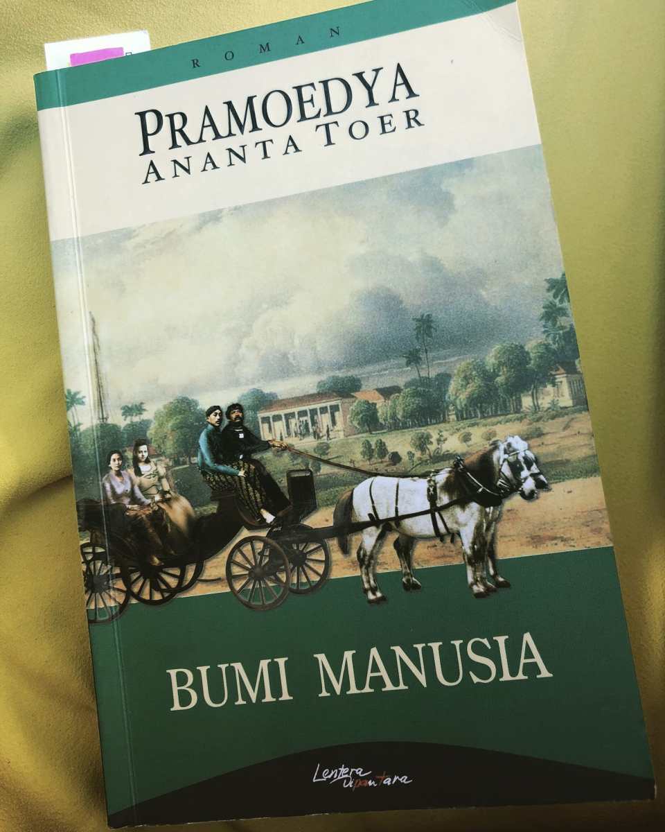 Detail Buku Bumi Manusia Nomer 12