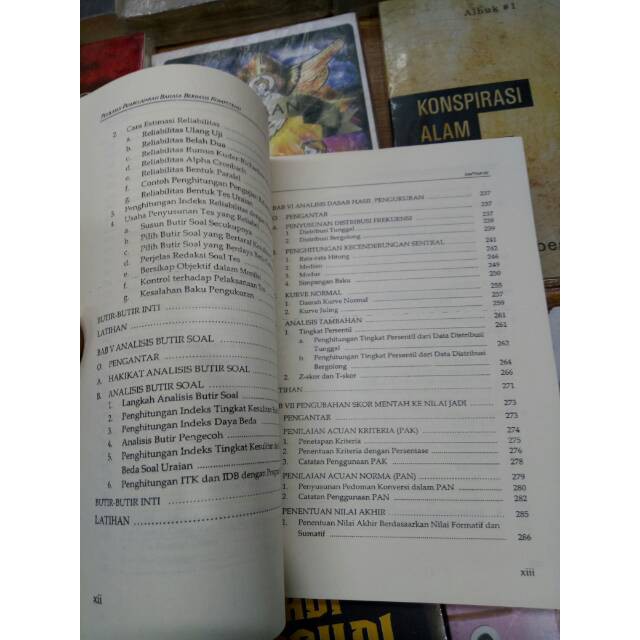 Detail Buku Burhan Nurgiyantoro Penilaian Pembelajaran Bahasa Berbasis Kompetensi Nomer 26