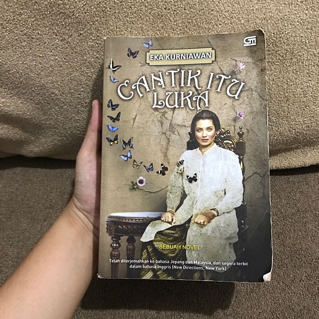 Detail Buku Cantik Itu Luka Nomer 29