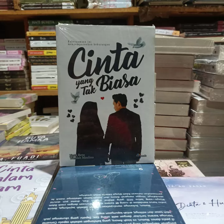 Detail Buku Cinta Yang Tak Biasa Nomer 34