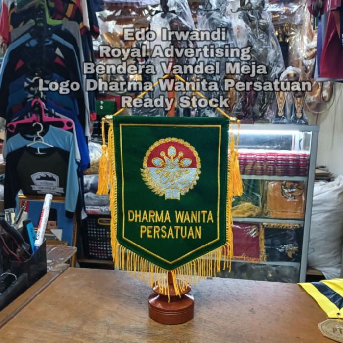 Detail Download Logo Dharma Wanita Persatuan Nomer 20